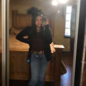 Meet your Posher, Allyson